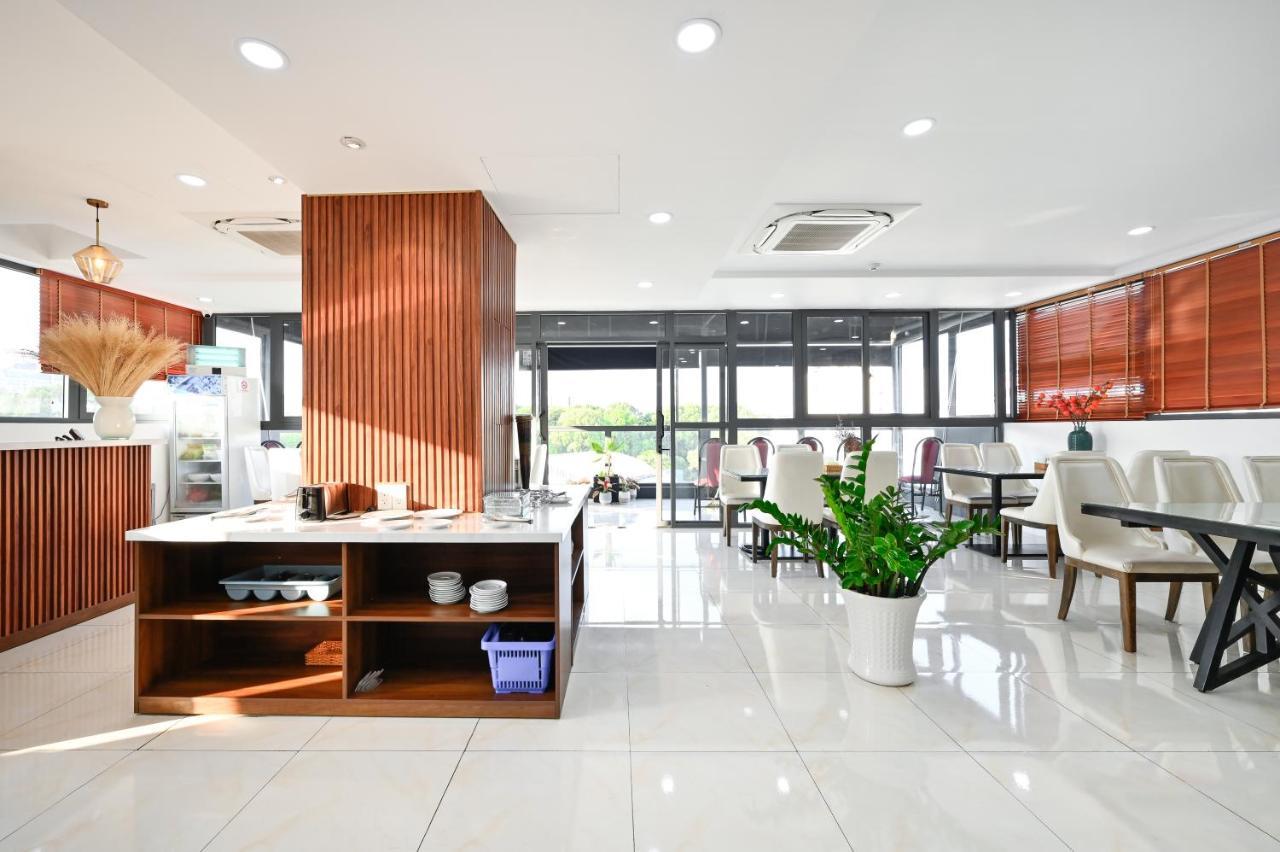 A25 Hotel - 55 Cach Mang Thang 8 Ho Chi Minh City Exterior photo